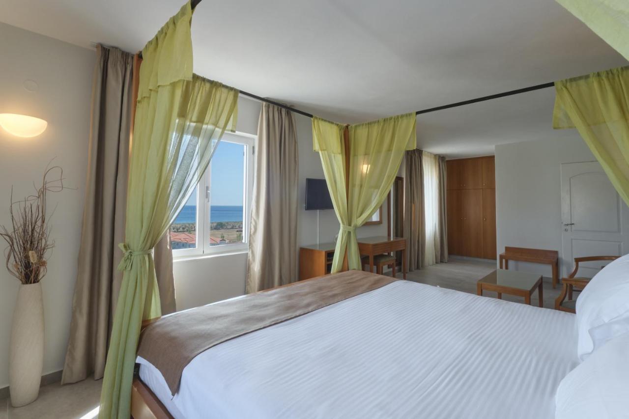 Aeolian Village Beach Resort Skála Eresoú Zewnętrze zdjęcie